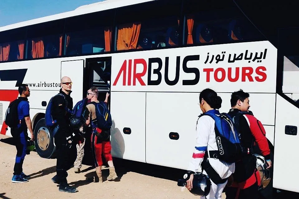 Airbus Tours