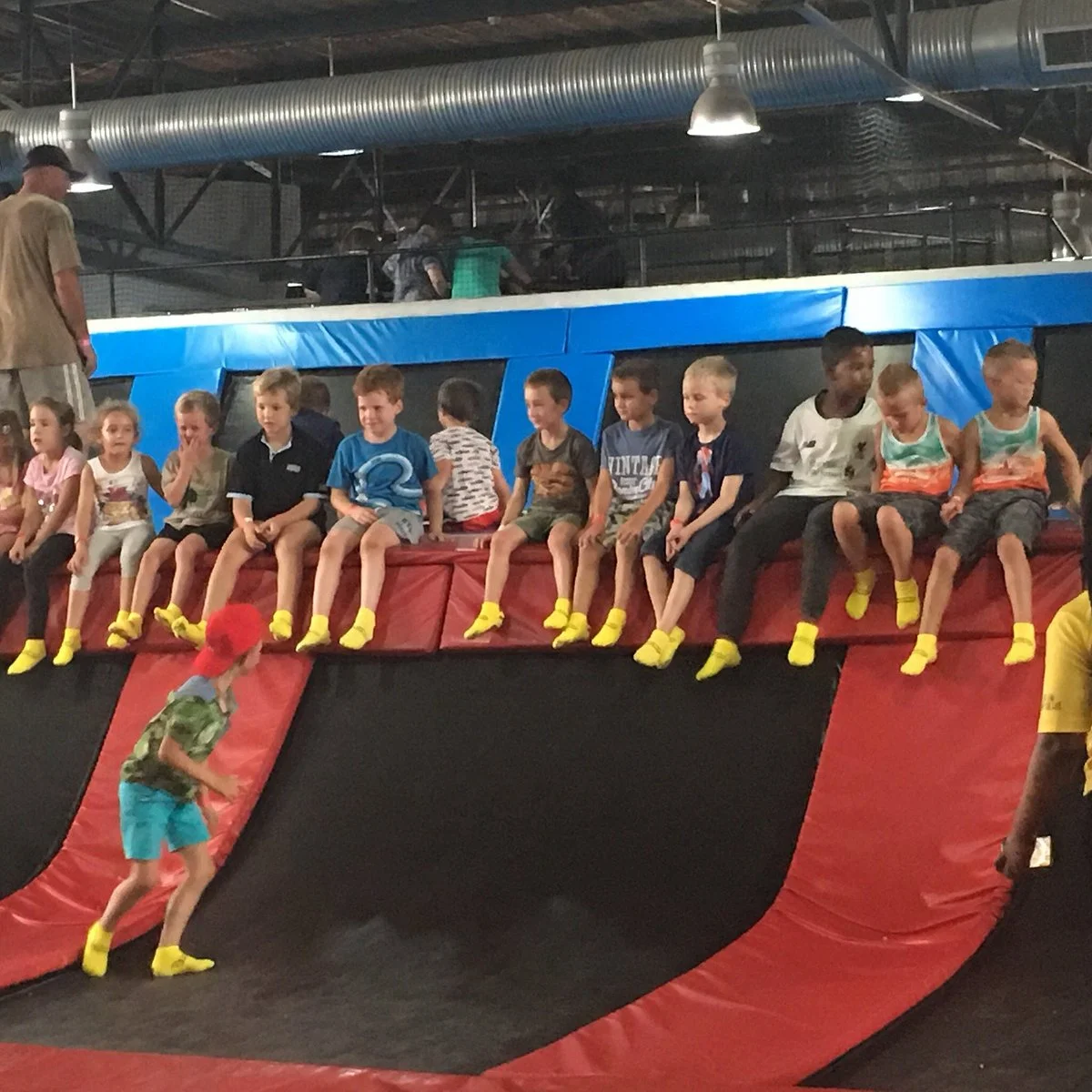iJUMP trampoline arena