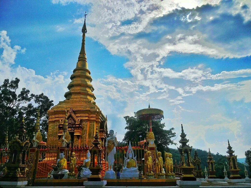 Doi Wao & Wat Thamphajoen