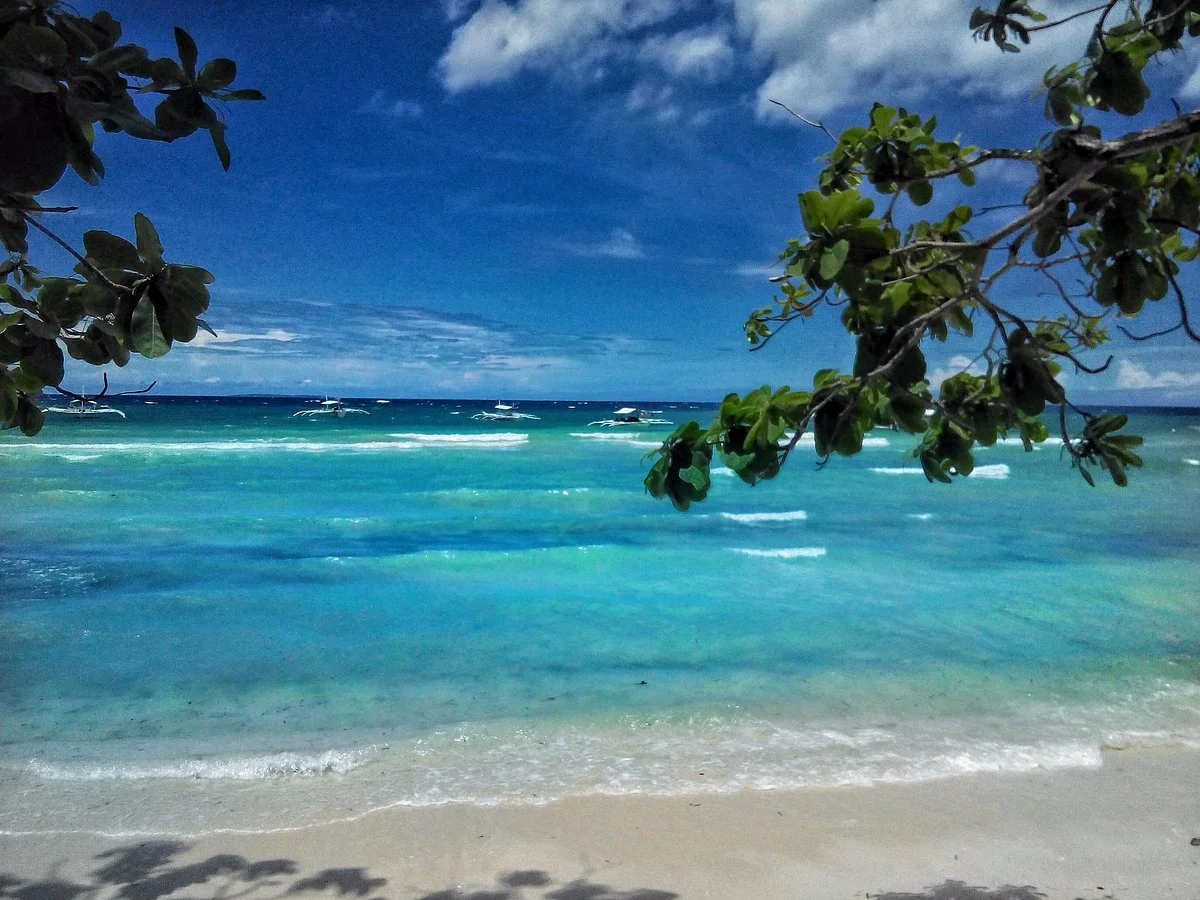 Dumaluan Beach