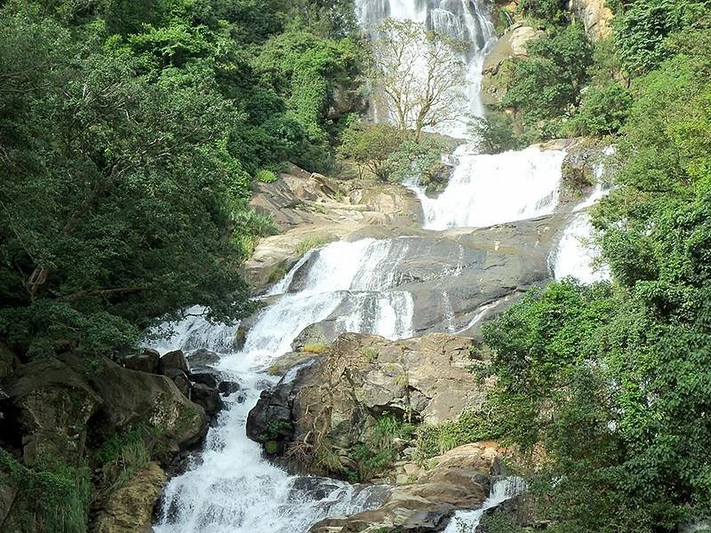 Ravana Ella Falls