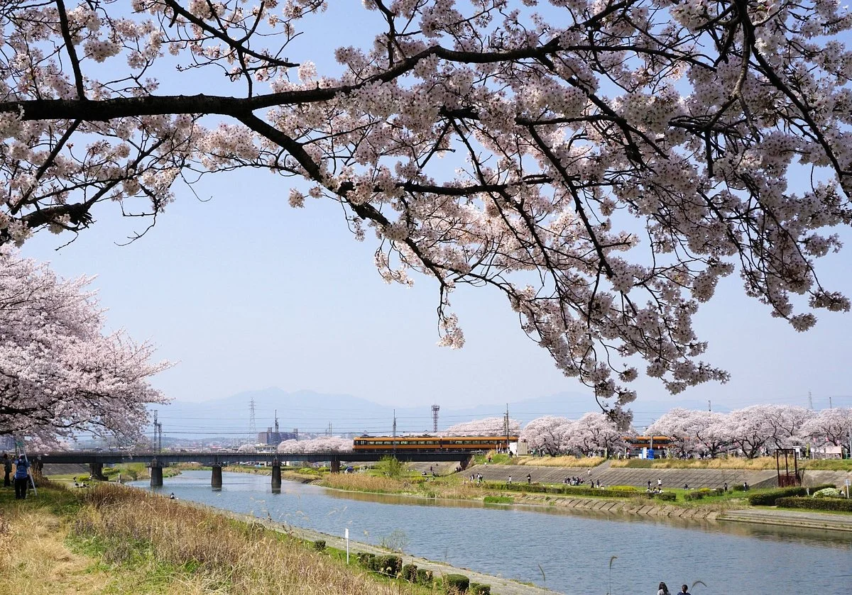 Kaizogawa Riverbank