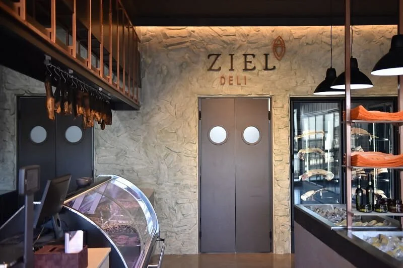 Ziel Deli