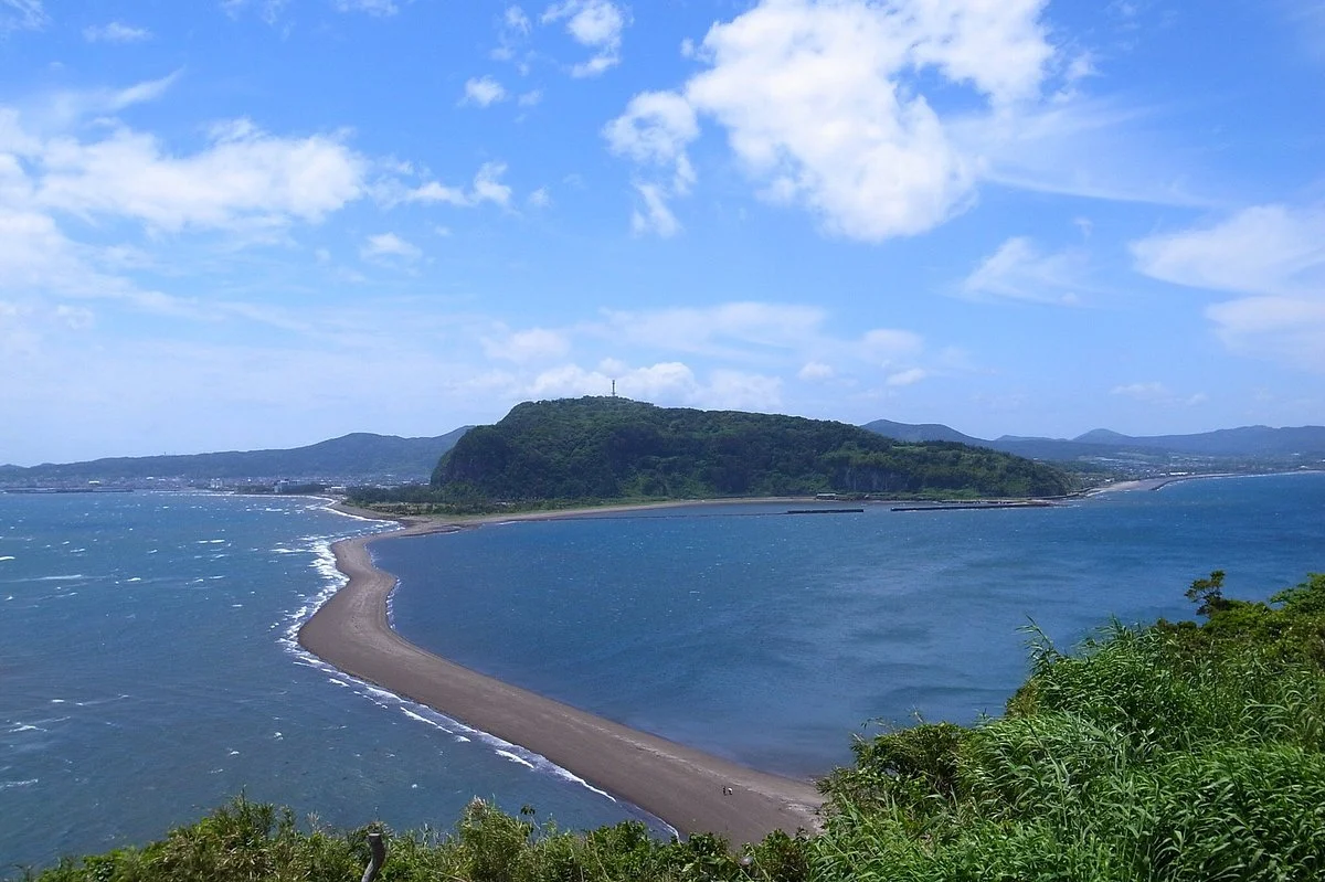 Chiringashima Island