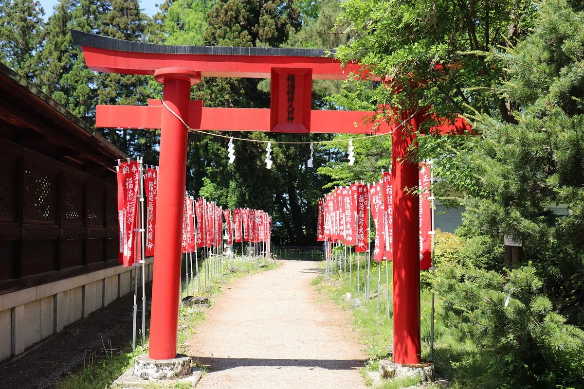 Fukutoku Inari Shrine
