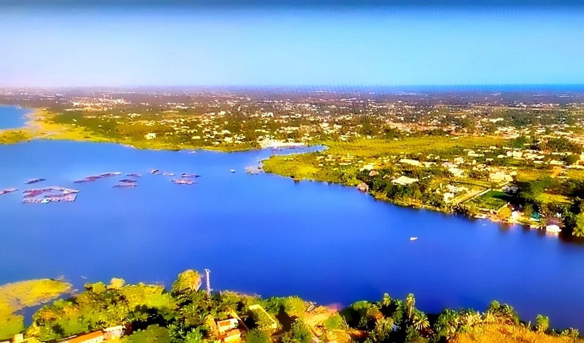 Lac Toho