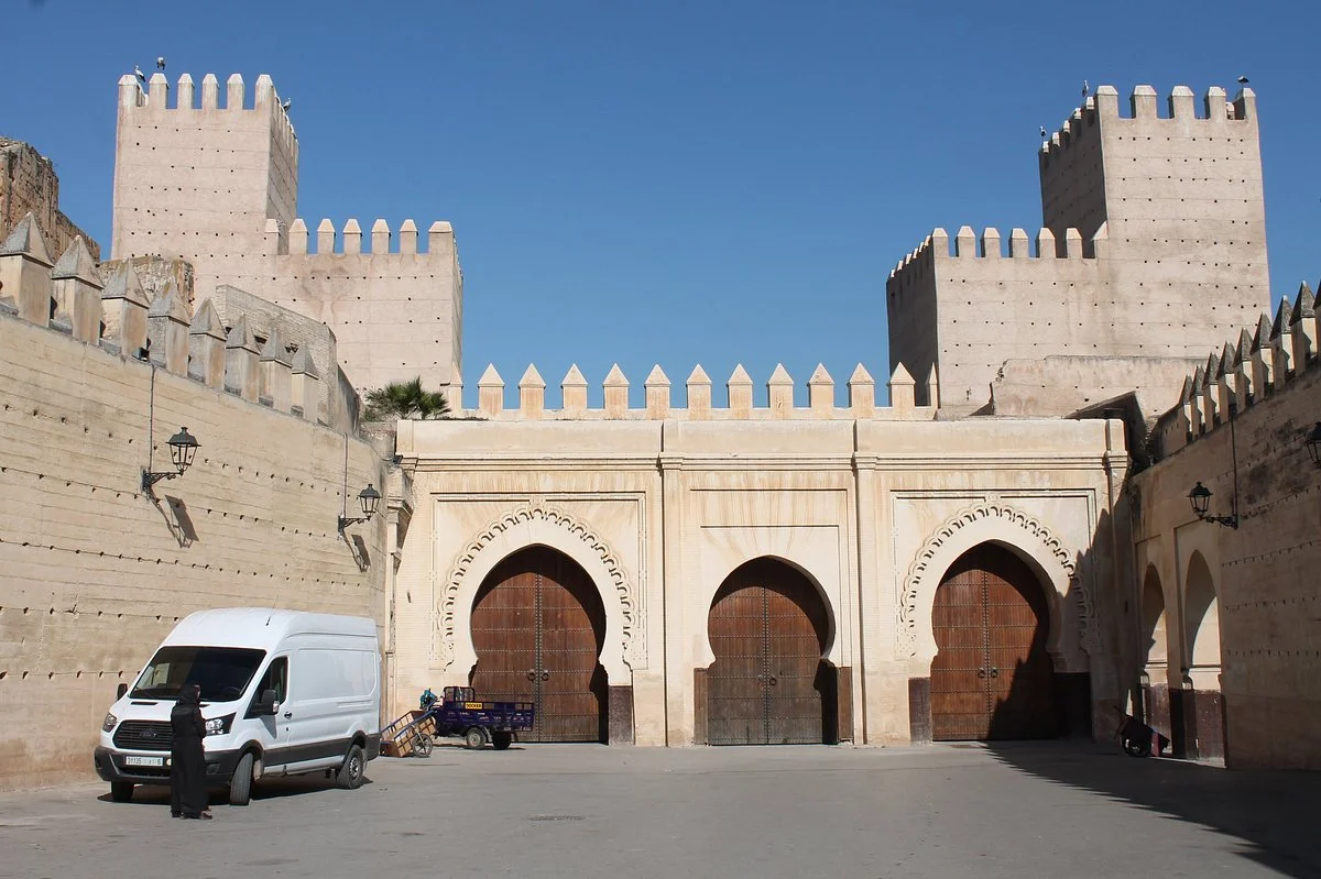 Bab Dekkakin