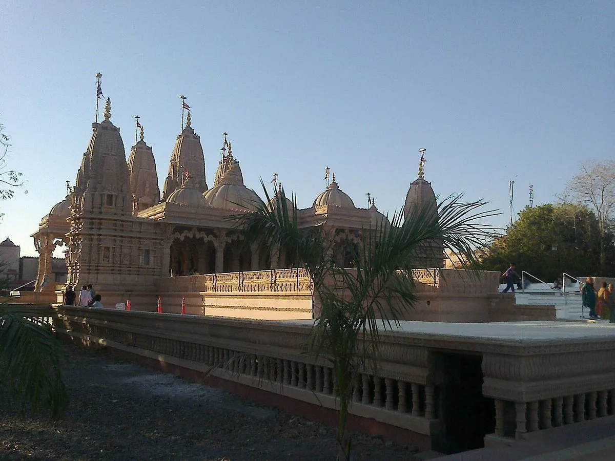 BAPS Shri Swaminarayan Mandir (Aksharwadi Temple)