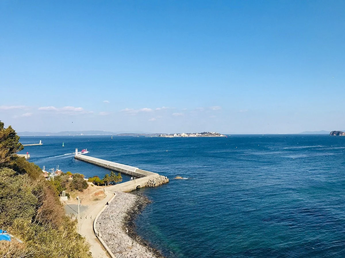 Morozaki Hazu Cape (Hazu Jinja Shrine)