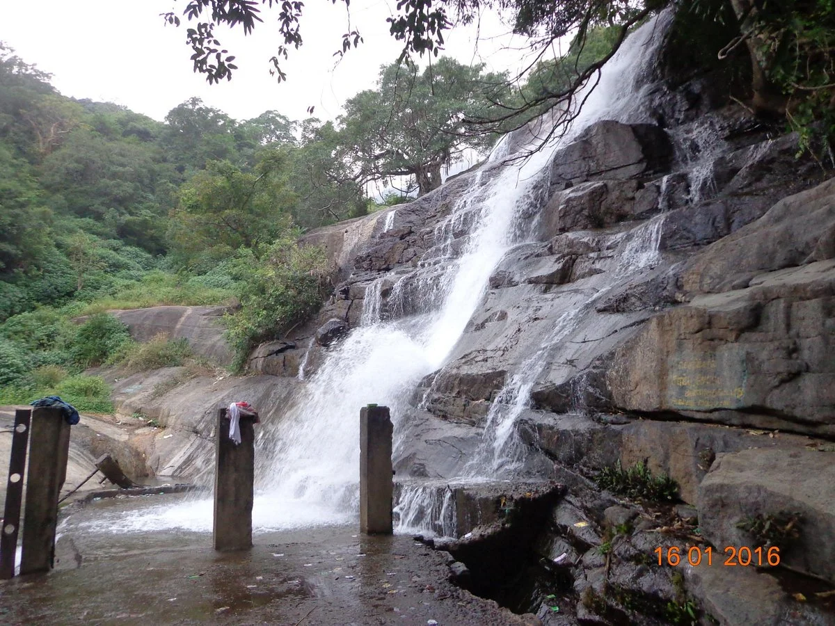 Suruli Falls