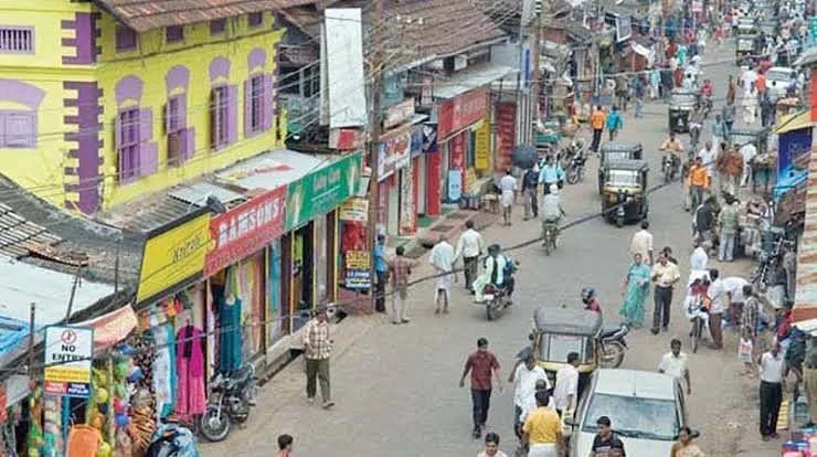 S.M. Street