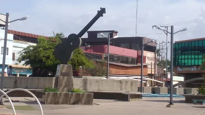 El Tigre - Photo 3