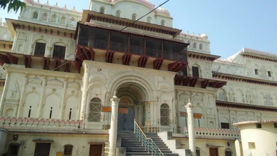 Faizabad - Photo 2