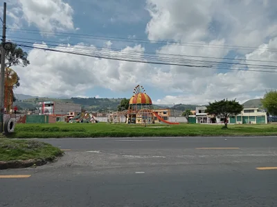 Cayambe - Photo 2