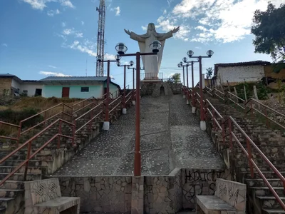 Lamud - Photo 3
