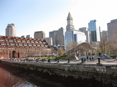 Boston - Photo 2