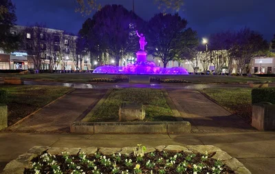 LaGrange - Photo 2