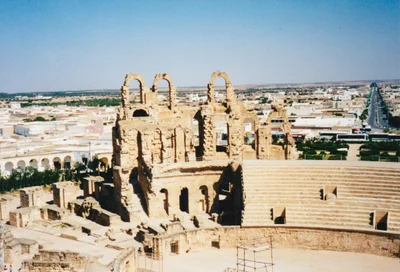 El Jem - Photo 4