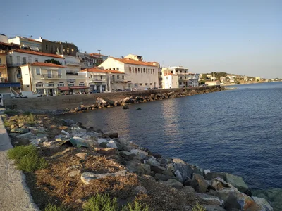 Lesbos - Photo 2