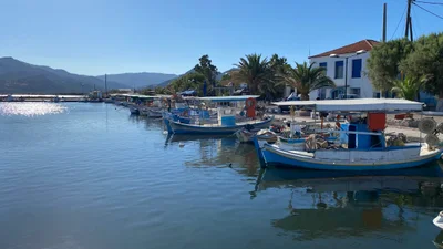 Lesbos - Photo 5