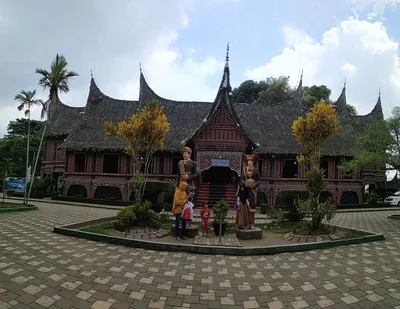 Bukittinggi - Photo 3