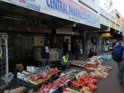 Mitchells Plain - Photo 2