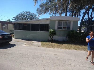 New Port Richey - Photo 5