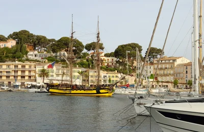 Sanary-sur-Mer - Photo 4