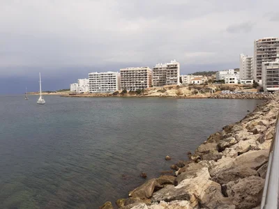 Sant Antoni de Portmany - Photo 2