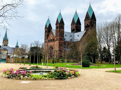 Bad Homburg vor der Höhe - Photo 2