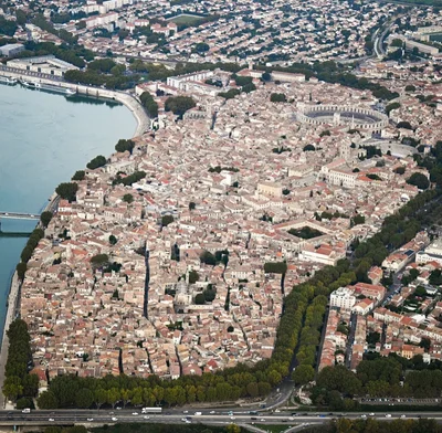 Arles - Photo 3