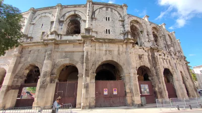 Nimes - Photo 4