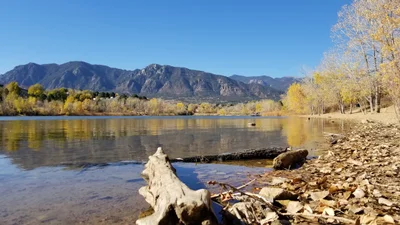 Colorado Springs - Photo 2