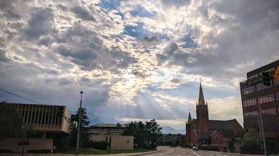 Colorado Springs - Photo 3