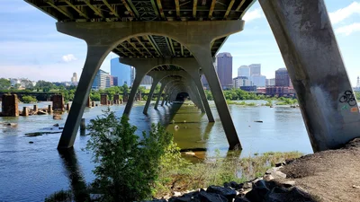 Richmond - Photo 3