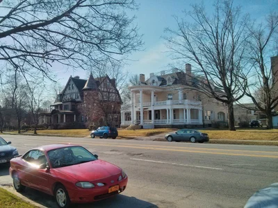Saratoga Springs - Photo 3