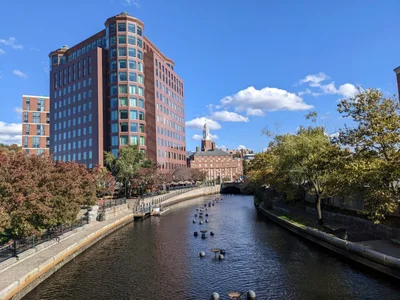 Providence - Photo 3