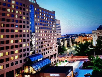 Indianapolis - Photo 2