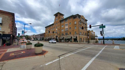 St. Charles - Photo 4