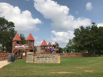 Southlake - Photo 3