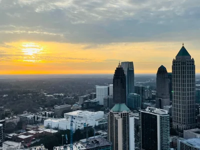 Atlanta - Photo 2