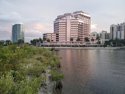 West Palm Beach - Photo 2