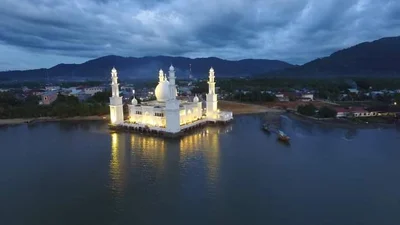 West Kalimantan - Photo 3
