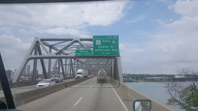 Peoria - Photo 2