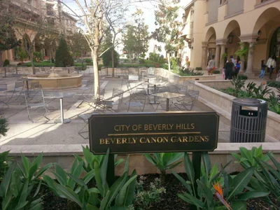 Beverly Hills - Photo 4