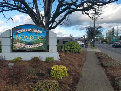 Newberg - Photo 3