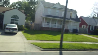 Newport News - Photo 4