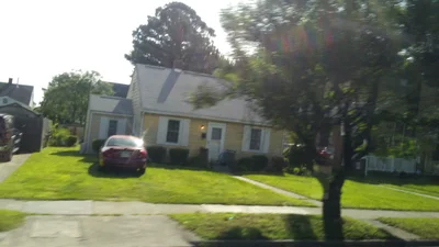 Newport News - Photo 5
