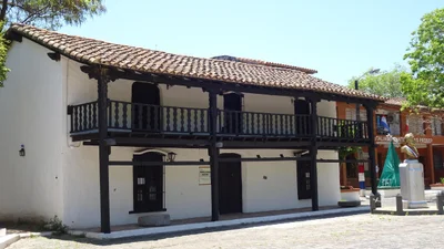 Pilar - Photo 3