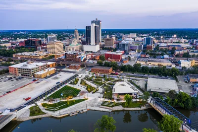Fort Wayne - Photo 2